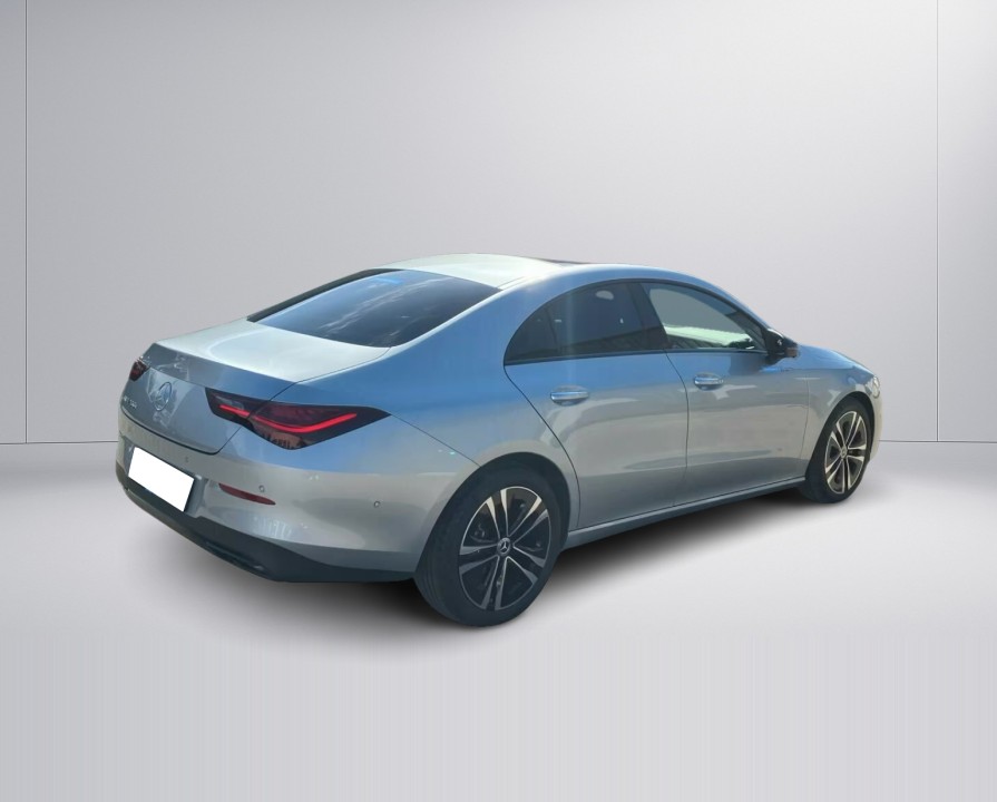 Mercedes-Benz CLA 200 Coupé (3)