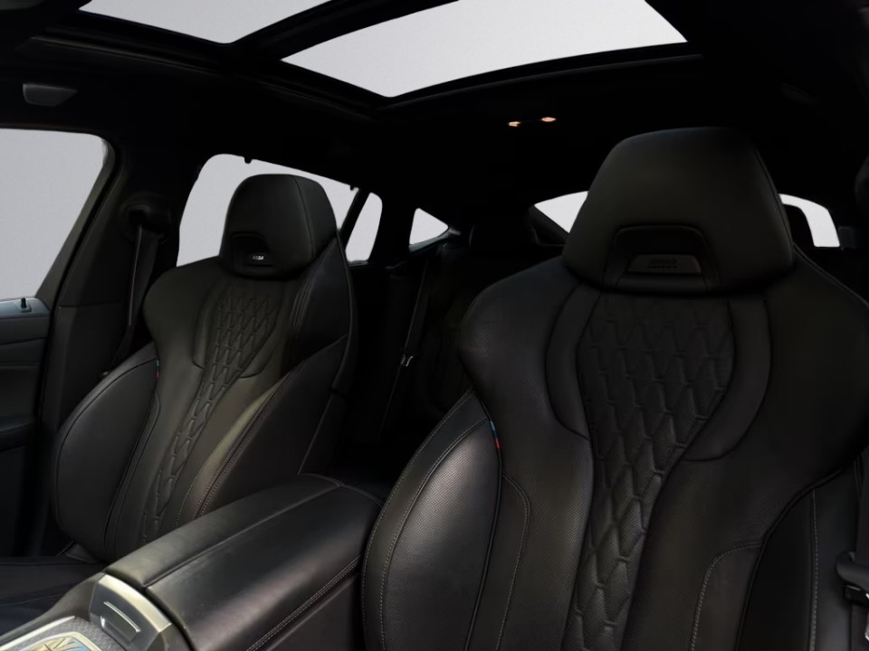 BMW X6 M50i - foto 6
