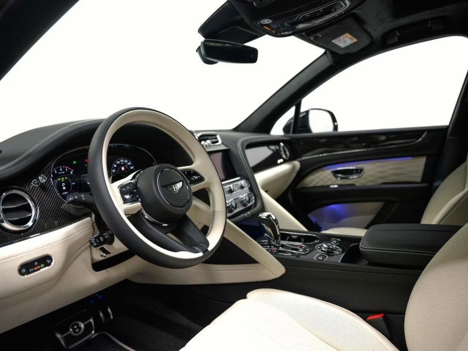 Bentley Bentayga - foto 7