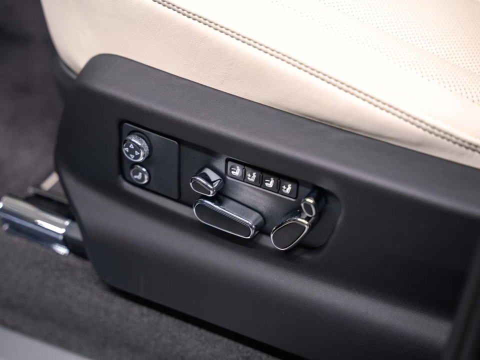 Bentley Bentayga - foto 20