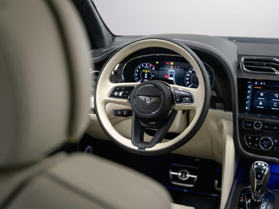 Bentley Bentayga (5)