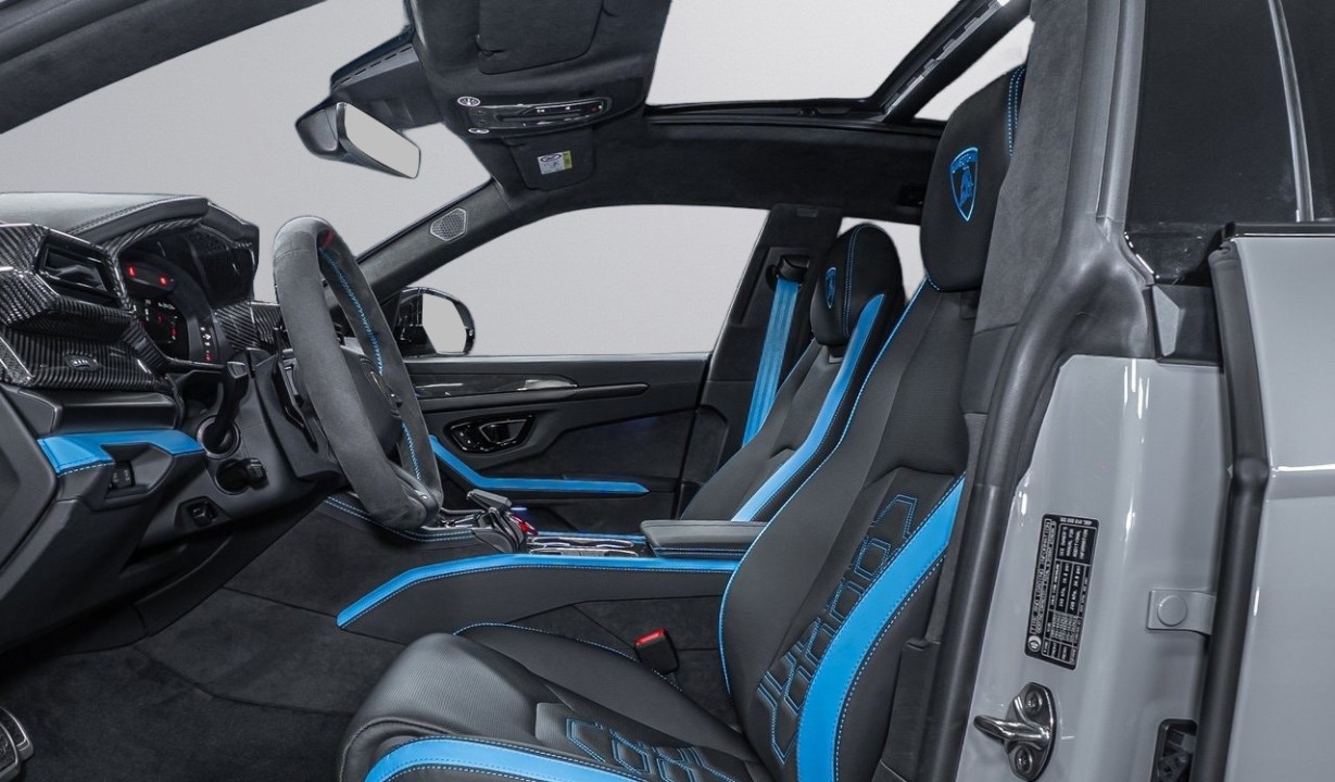 Lamborghini URUS - foto 10