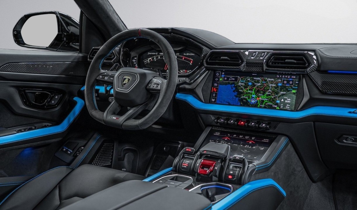 Lamborghini URUS - foto 12