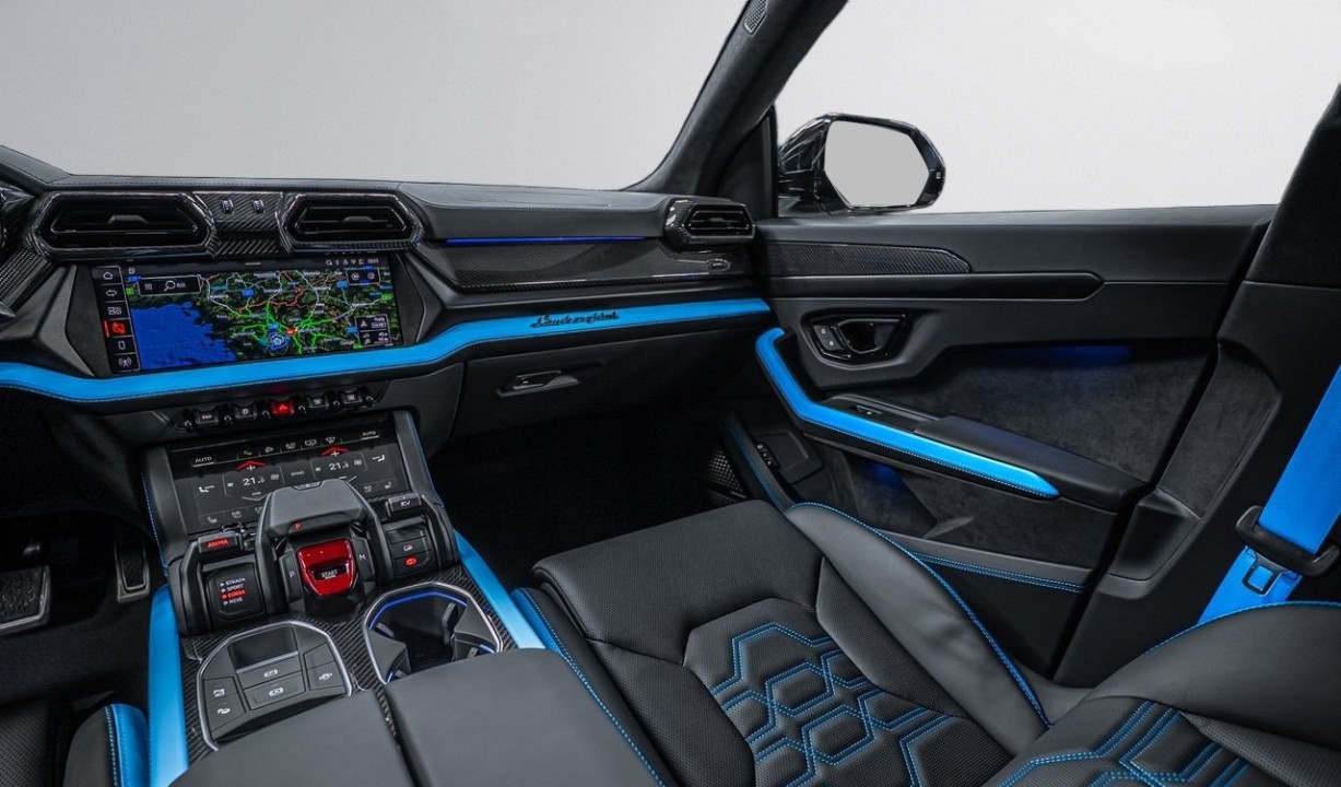 Lamborghini URUS - foto 16