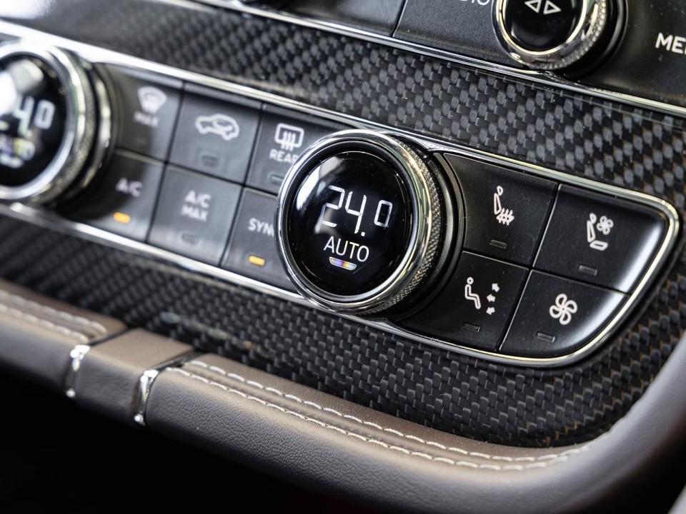 Bentley Bentayga Speed - foto 16