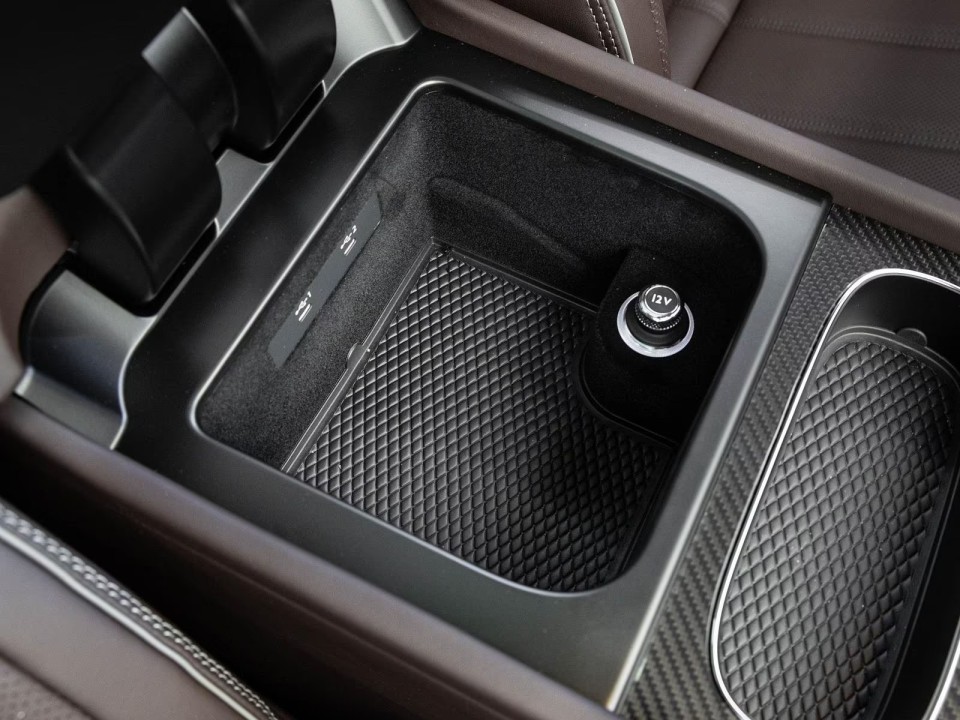 Bentley Bentayga Speed - foto 18