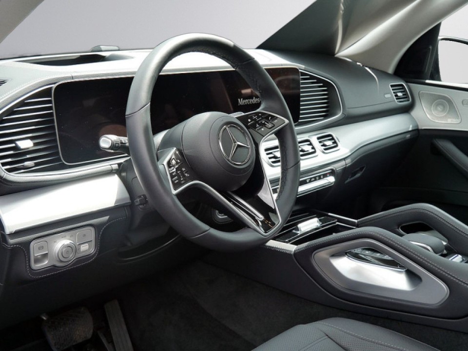 Mercedes-Benz GLE 400e 4MATIC AMG Line (5)
