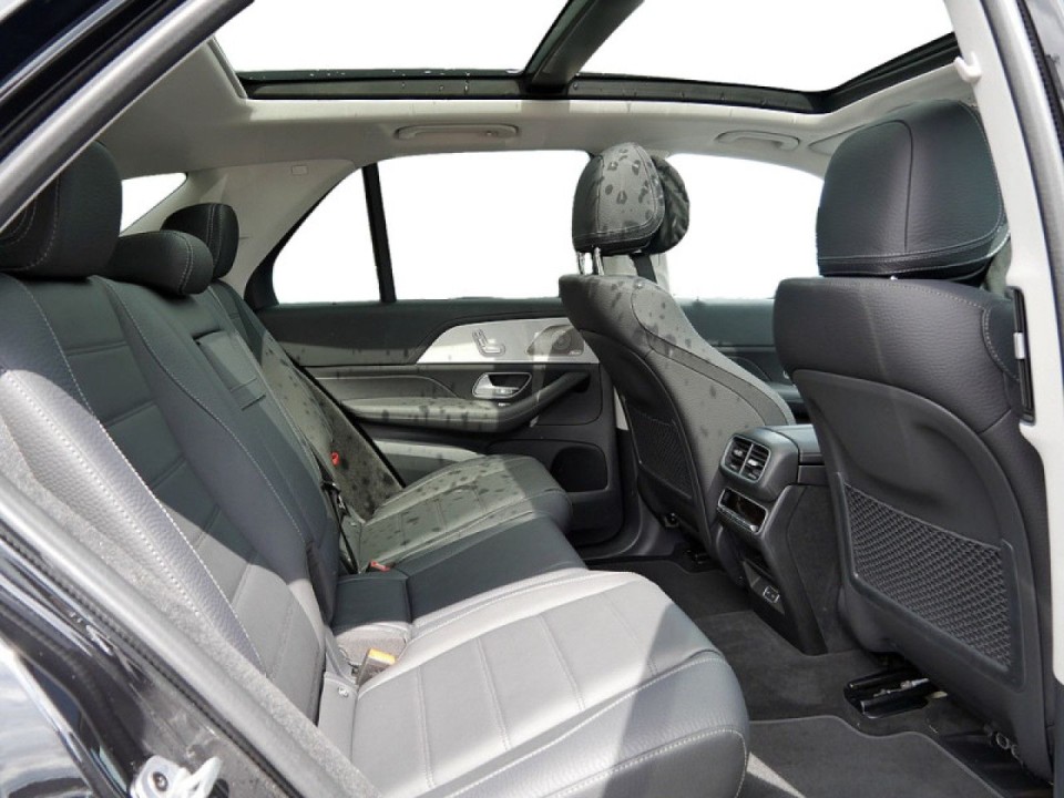Mercedes-Benz GLE 400e 4MATIC AMG Line - foto 7
