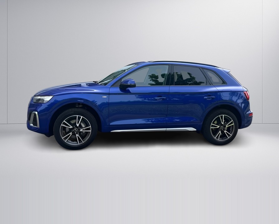 Audi Q5 50 TFSIe quattro S tronic (2)
