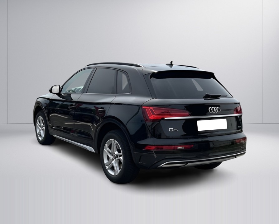 Audi Q5 40TFSI quattro S tronic (3)
