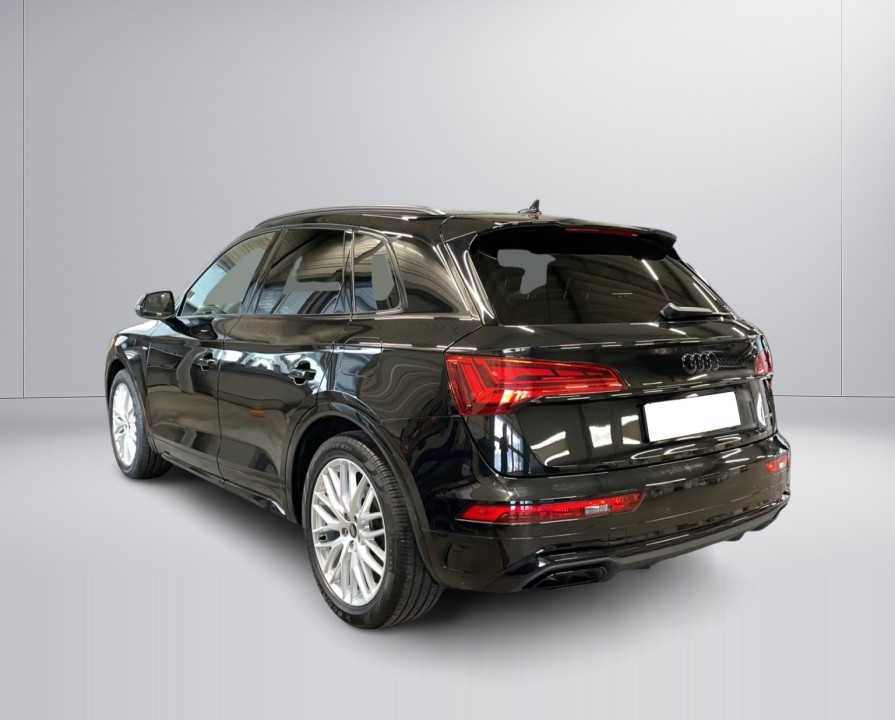 Audi Q5 55 TFSIe quattro S tronic (3)