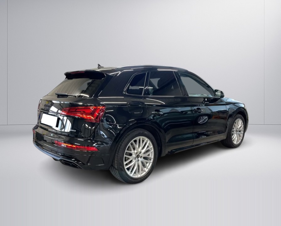 Audi Q5 55 TFSIe quattro S tronic (5)