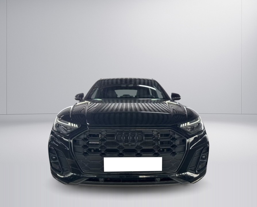 Audi Q5 50 TFSIe quattro S tronic (2)
