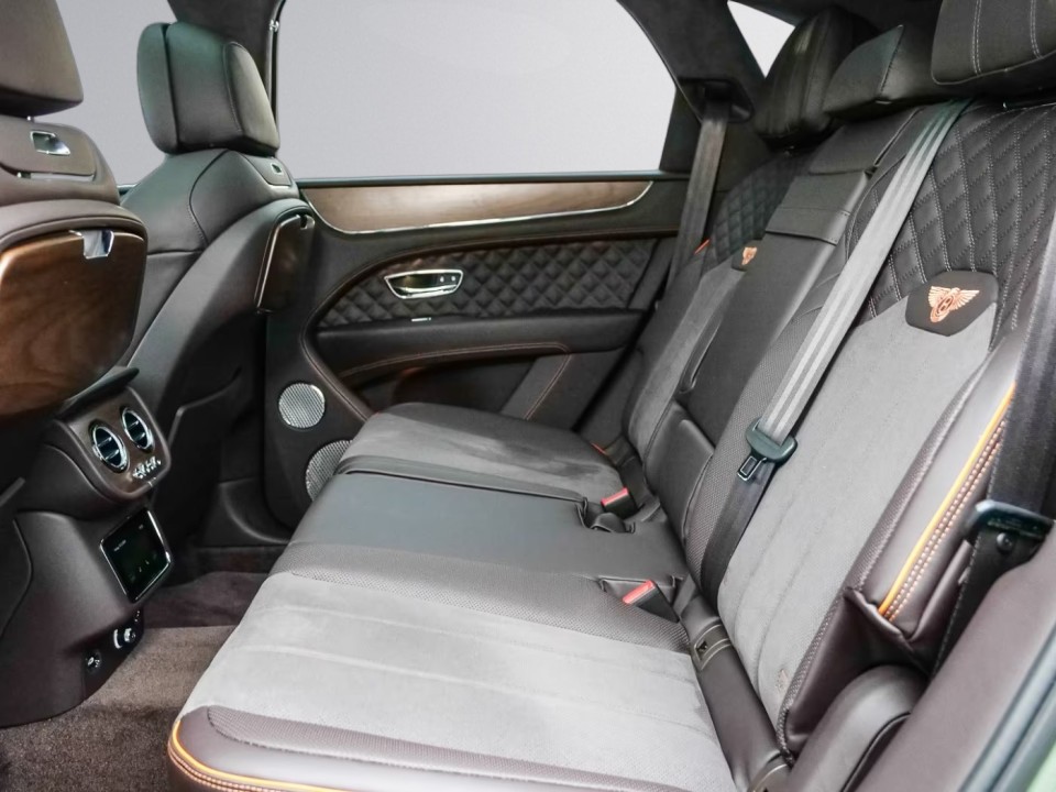 Bentley Bentayga S - foto 16