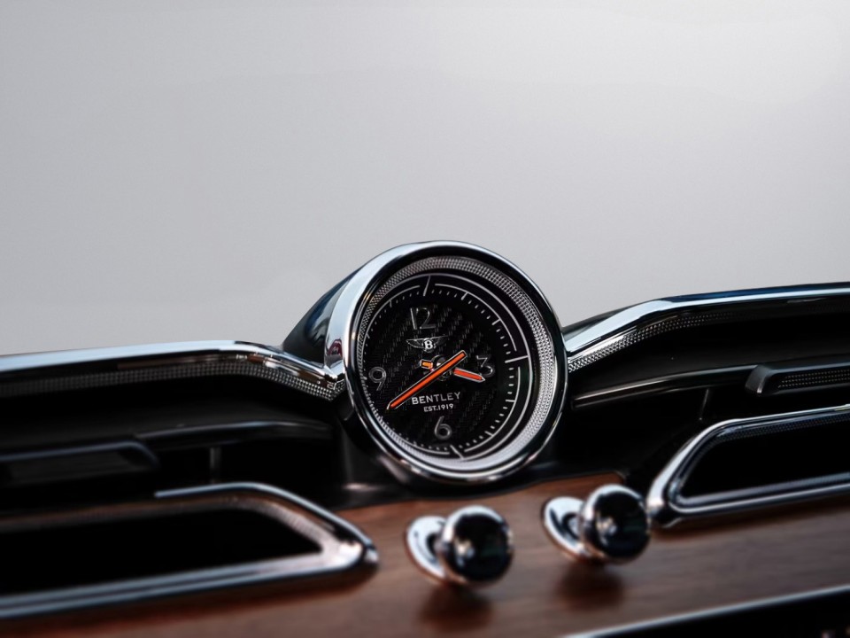 Bentley Bentayga S - foto 12