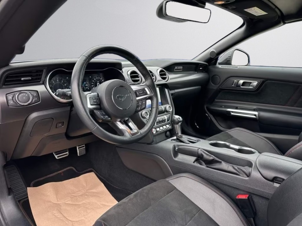 Ford Mustang GT - foto 10