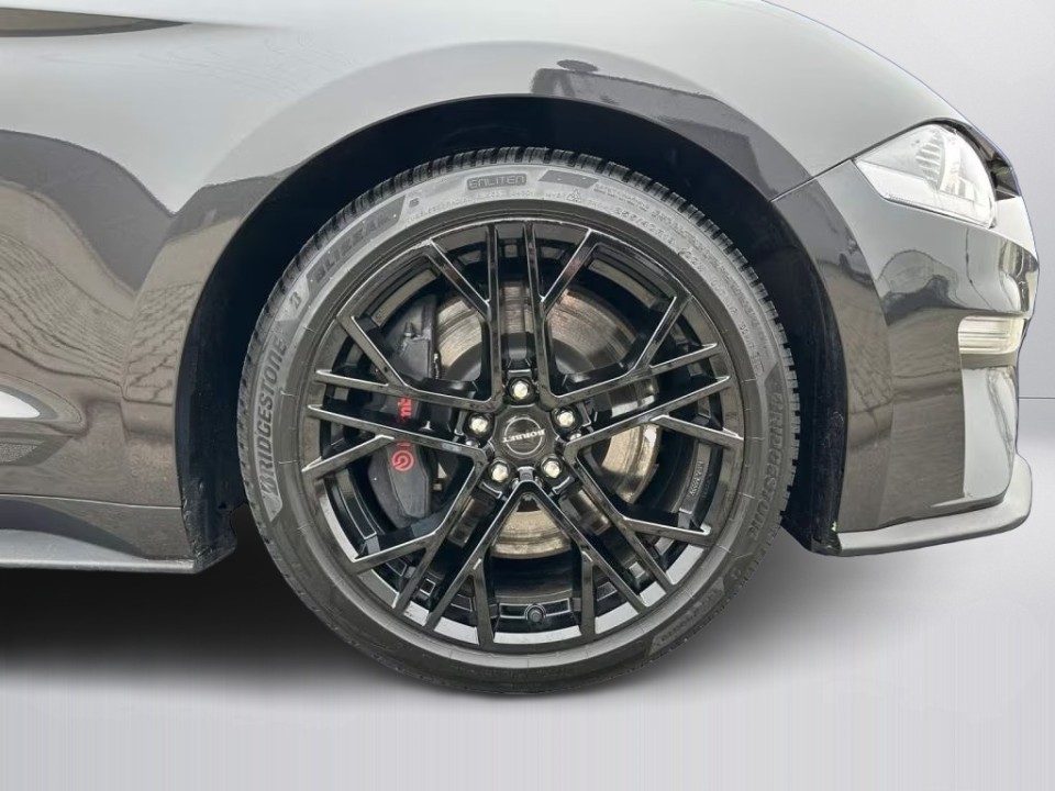 Ford Mustang GT - foto 21