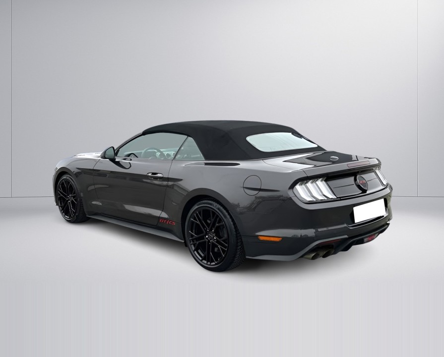 Ford Mustang GT (4)