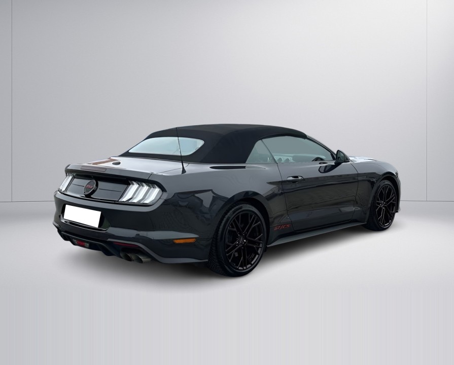 Ford Mustang GT (2)