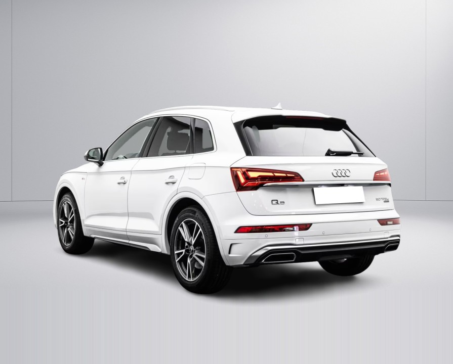 AUDI Q5 2023 — imagine 16