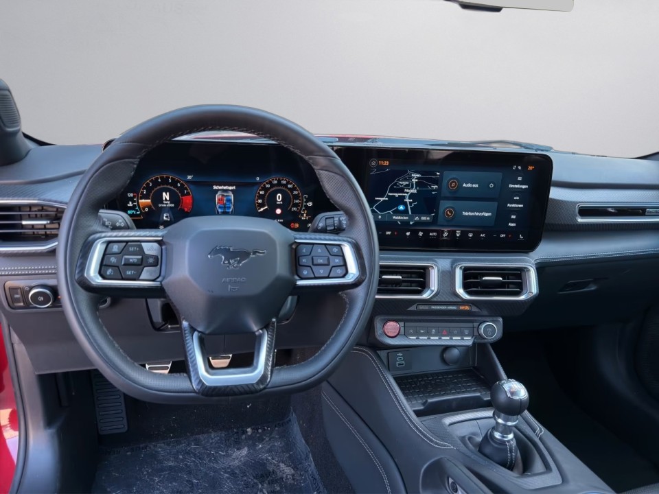 Ford Mustang GT - foto 10