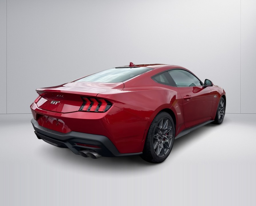 Ford Mustang GT (3)