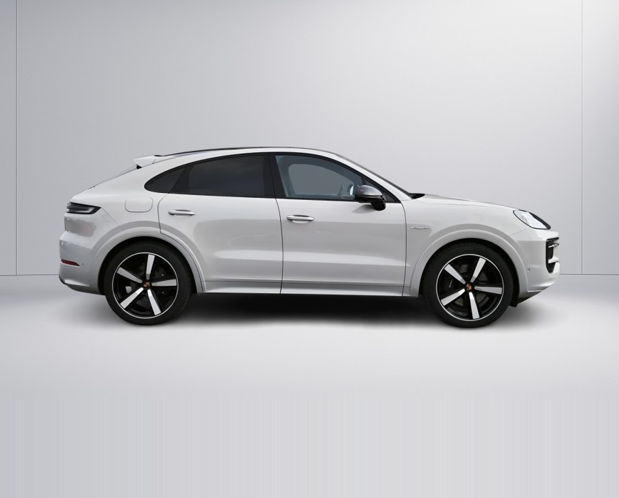 Porsche Cayenne Coupe E-Hybrid Black Edition (2)