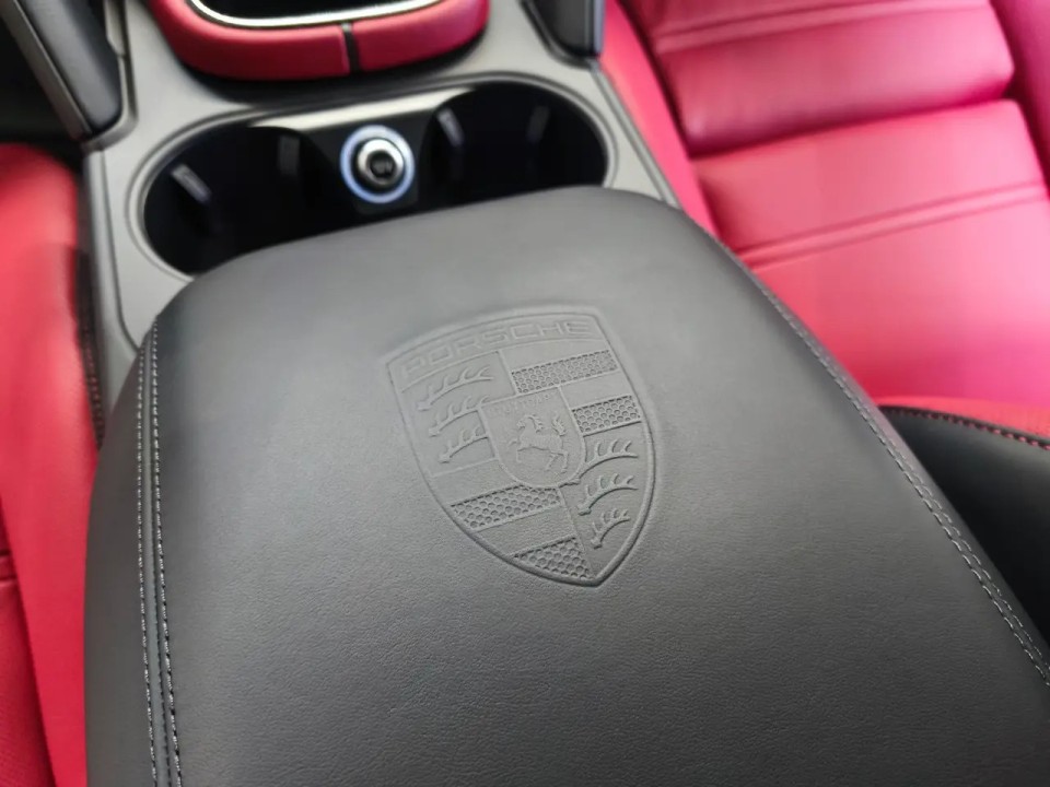 Porsche Cayenne Coupe E-Hybrid Black Edition - foto 17
