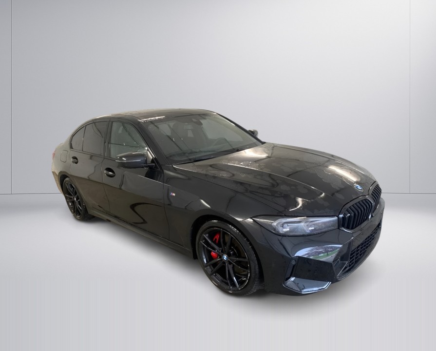 BMW Seria 3 330i M-Sport
