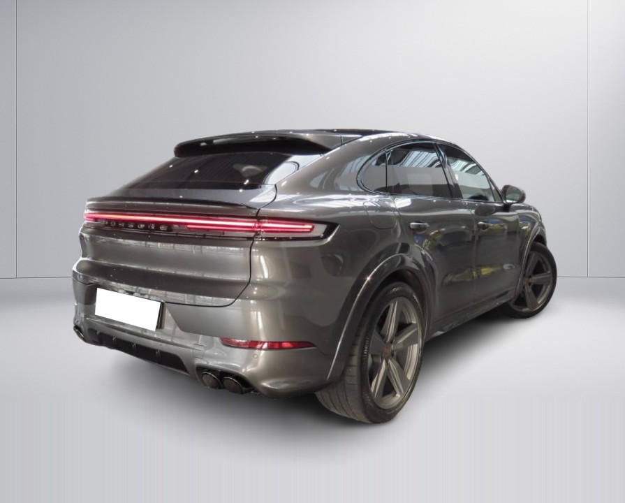 Porsche Cayenne Coupe E-Hybrid (3)