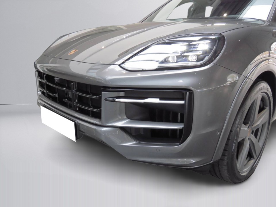 Porsche Cayenne Coupe E-Hybrid - foto 32