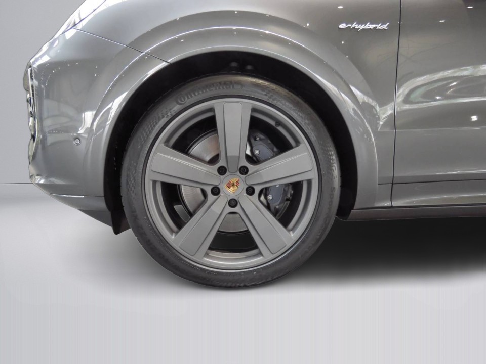 Porsche Cayenne Coupe E-Hybrid - foto 33