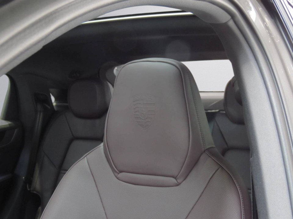 Porsche Cayenne Coupe E-Hybrid - foto 19