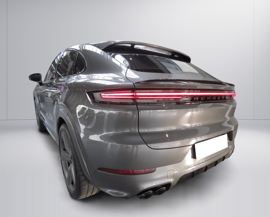 Porsche Cayenne Coupe E-Hybrid (5)