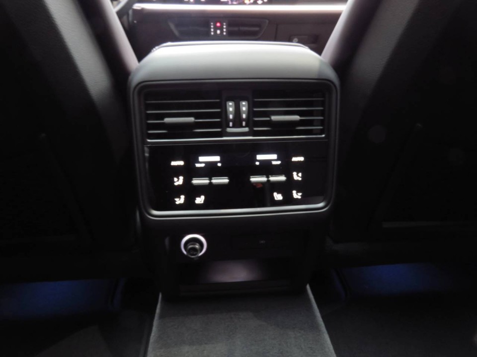Porsche Cayenne Coupe E-Hybrid - foto 18