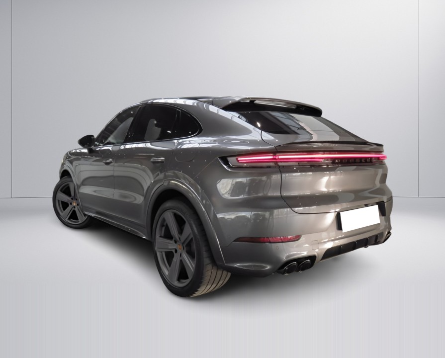 Porsche Cayenne Coupe E-Hybrid - foto 6