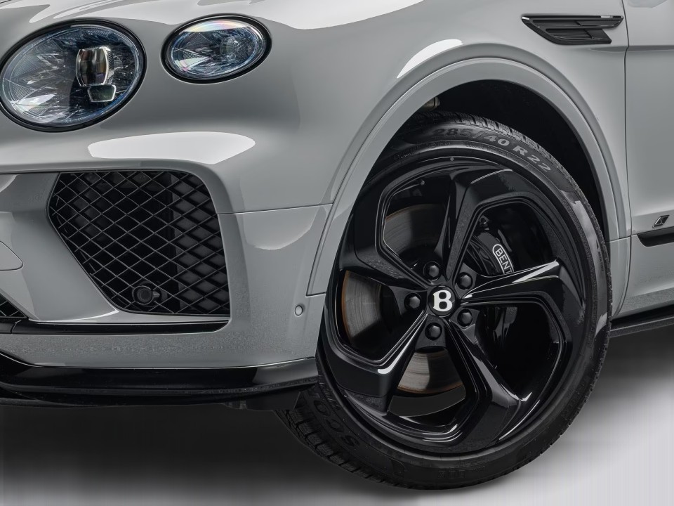 Bentley Bentayga S - foto 32