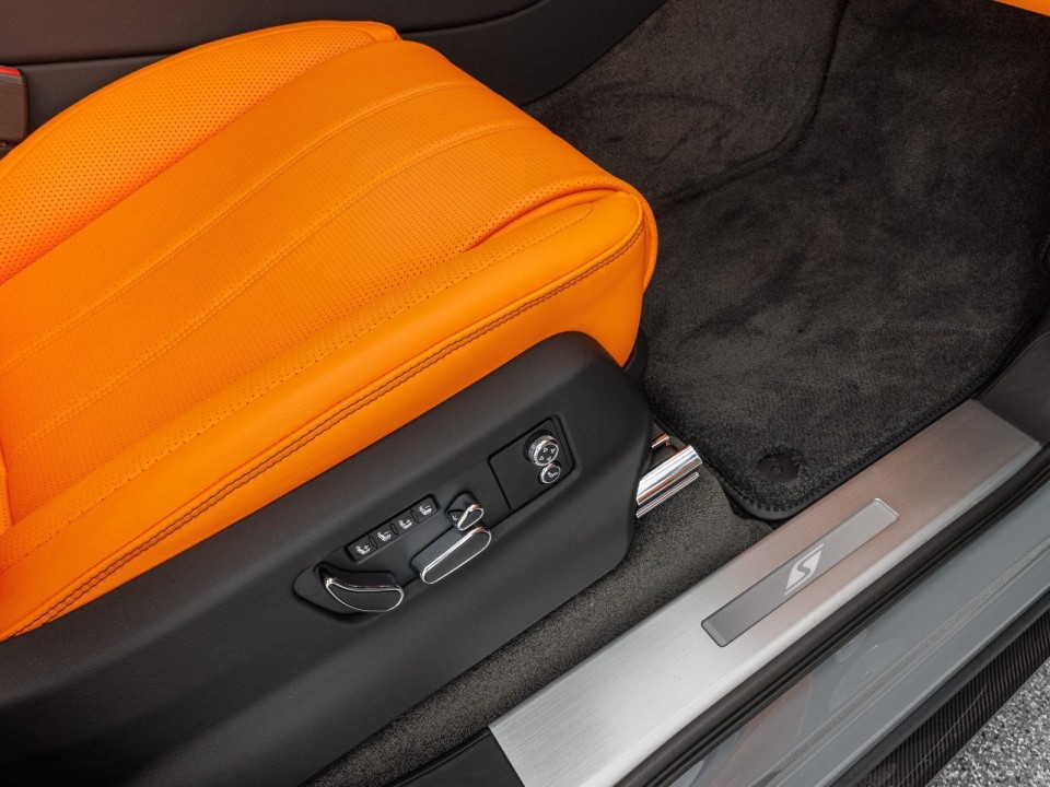 Bentley Bentayga S - foto 22