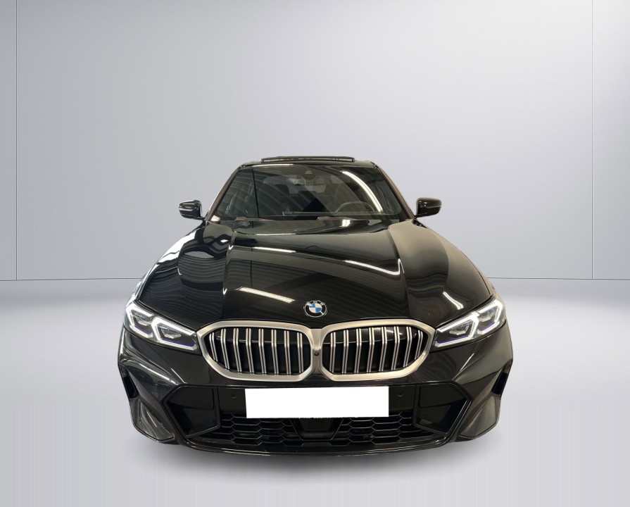 BMW Seria 3 320d (2)