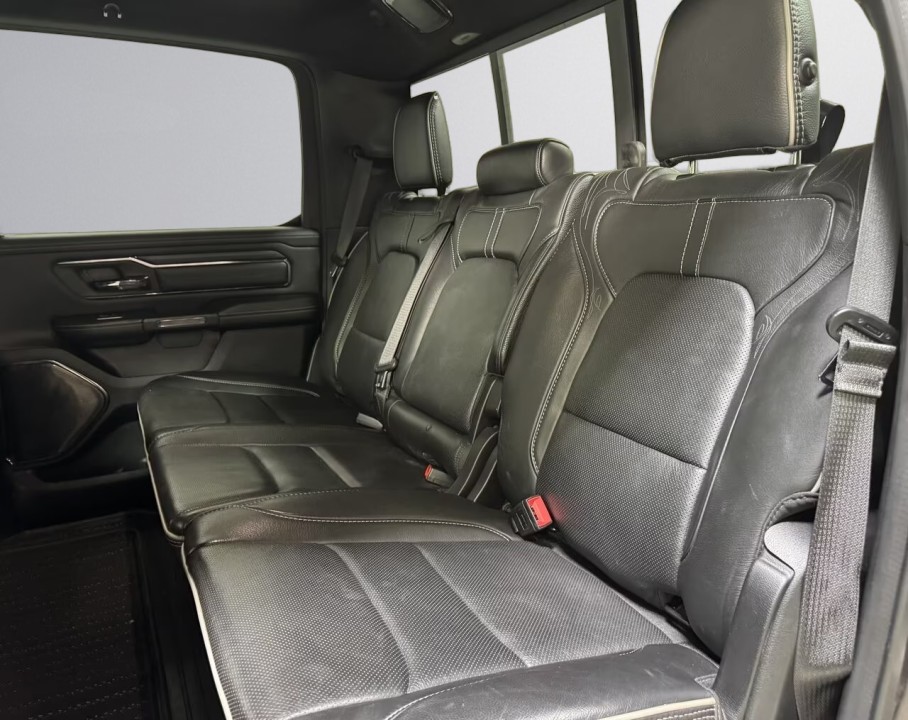Dodge RAM 1500 - foto 14