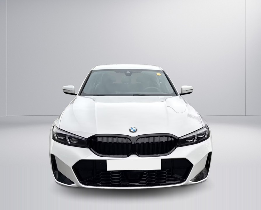 BMW Seria 3 320d M-Sport (5)