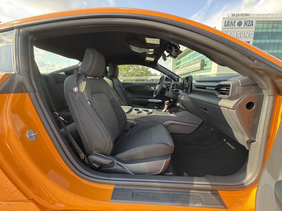 Ford Mustang EcoBoost Coupé - foto 13