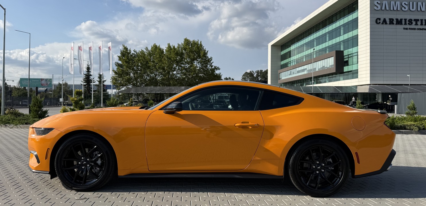 Ford Mustang EcoBoost Coupé - foto 6