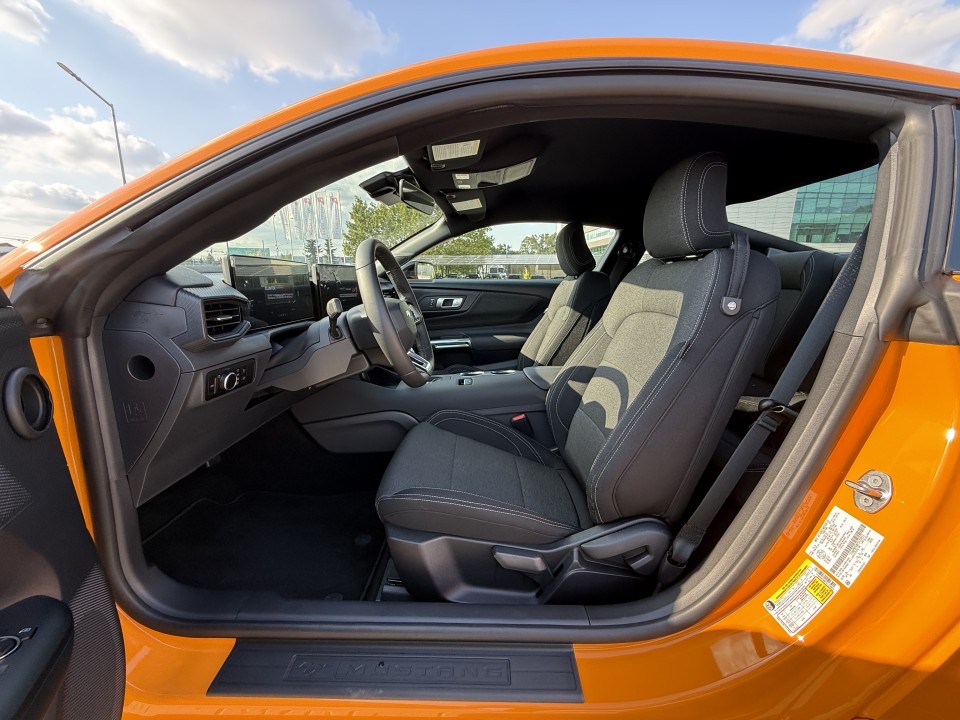 Ford Mustang EcoBoost Coupé - foto 9