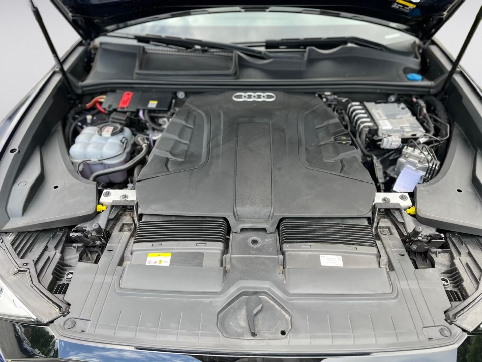 Audi Q8 50TDI quattro tiptronic - foto 29