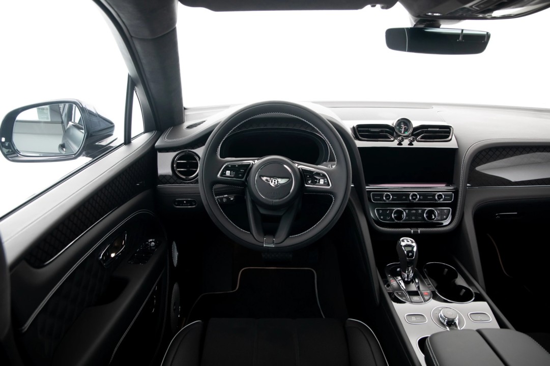 Bentley Bentayga S Black Edition - foto 11
