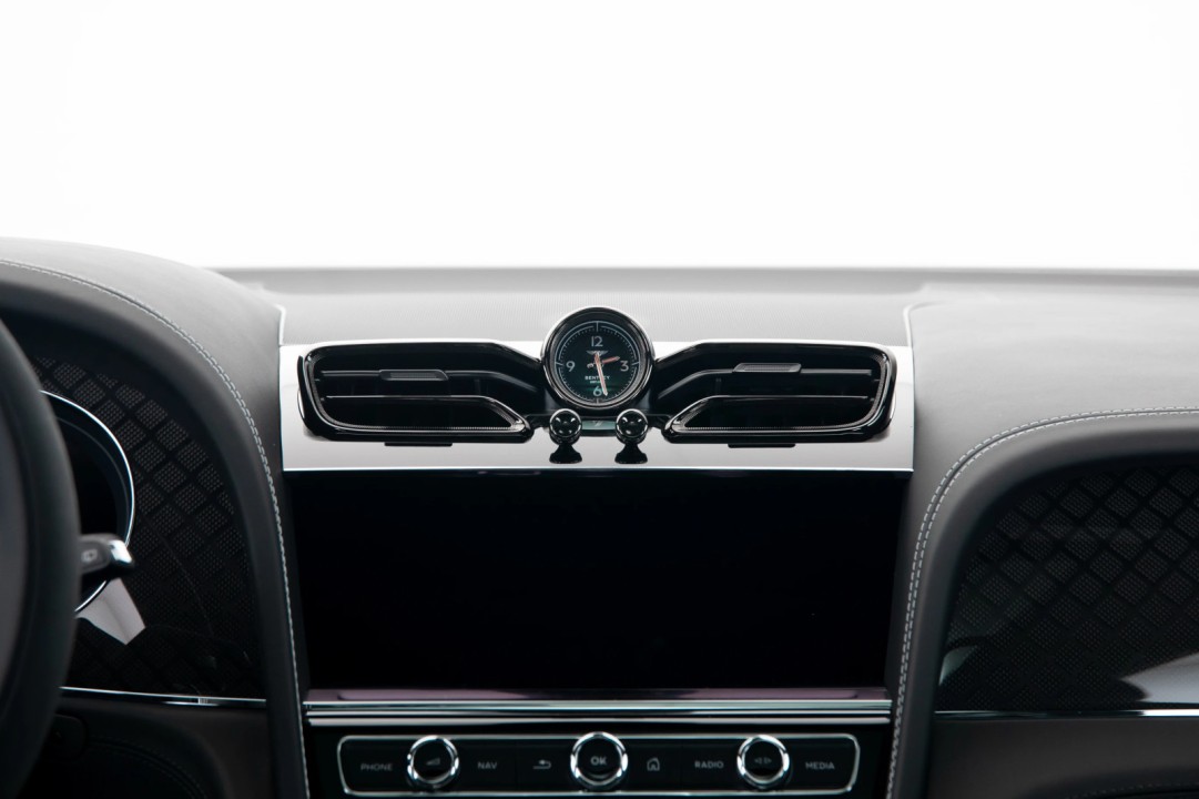 Bentley Bentayga S Black Edition - foto 21