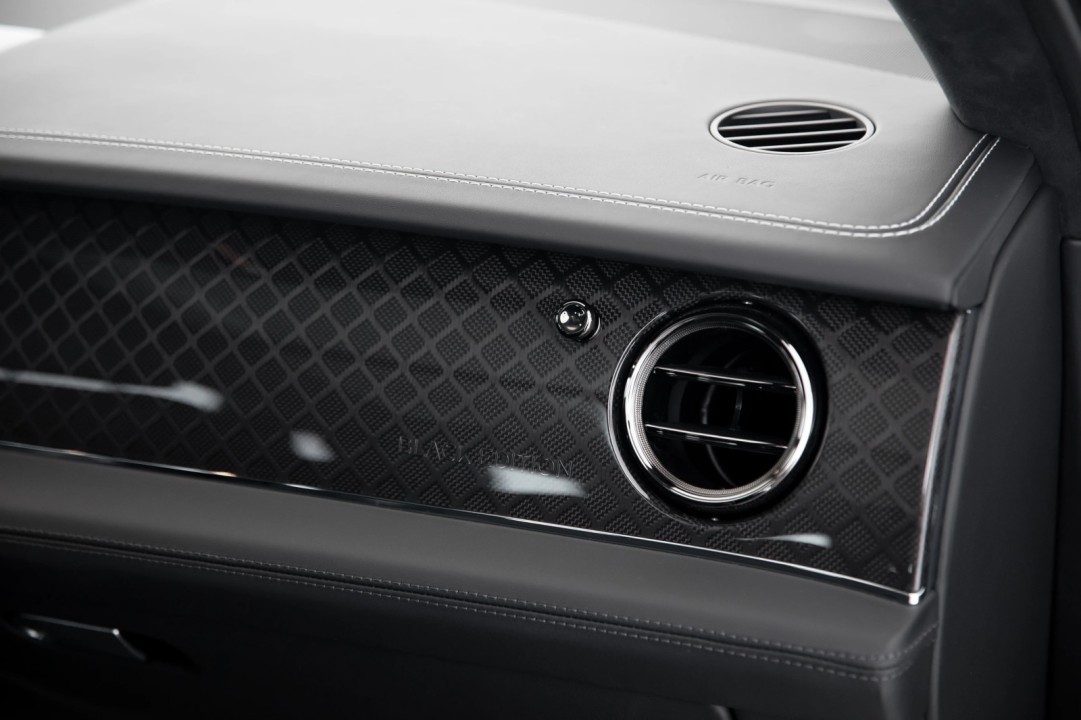 Bentley Bentayga S Black Edition - foto 22