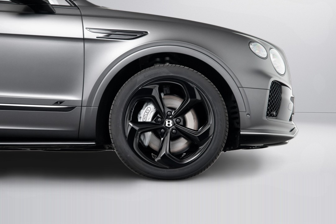 Bentley Bentayga S Black Edition - foto 37