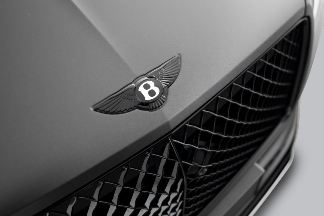 Bentley Bentayga S Black Edition - foto 32